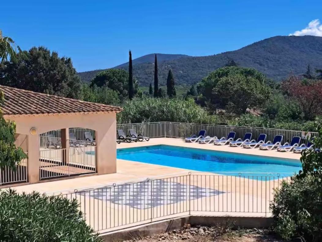 Superbe Appartement Avec Piscine Le Plan-de-la-Tour Exterior foto